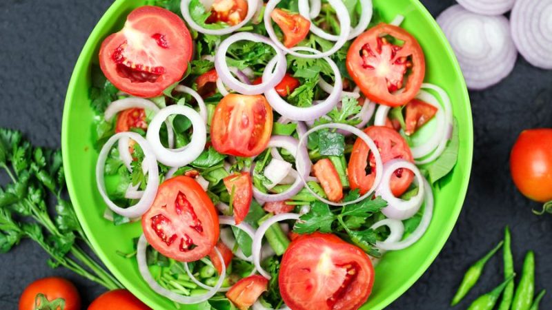 Domates Mancası Tarifi: Adıyaman’ın Nar Ekşili Salatası