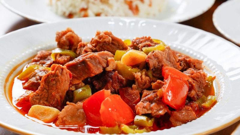 Etli Bamya Nasıl Yapılır? Aksaray Yöresel Yemeği Tarifi