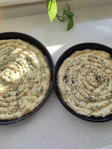 Antalya Ispanaklı Kuru Börek tepside