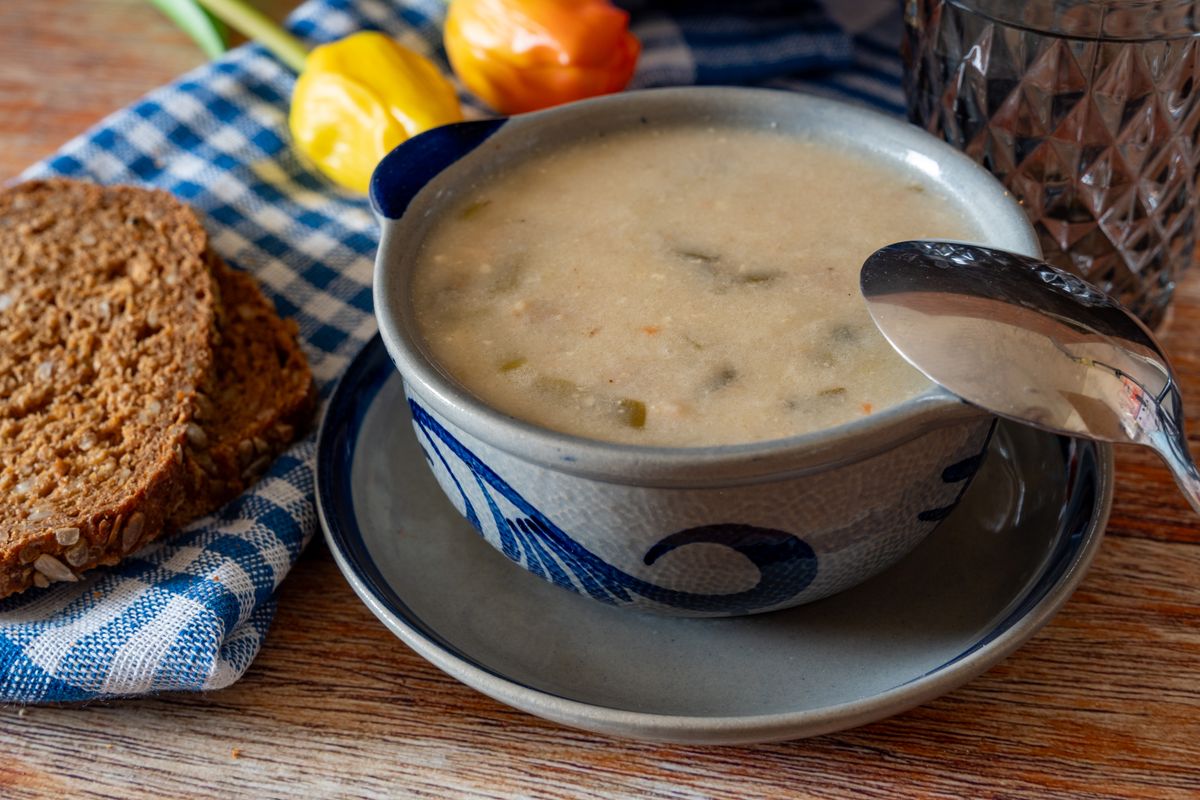 Ardahan Hörre Aşı unlu çorba kasede