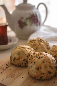 Ardahan Kete çörek tabakta
