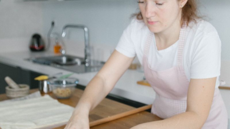 Cevizli Katmer Nasıl Yapılır? Artvin Yöresel Tatlı Tarifi