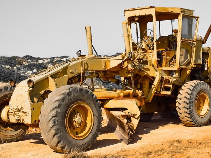 Greyder, Finişer ve Yol Makineleri: Yolu Döşeyenler