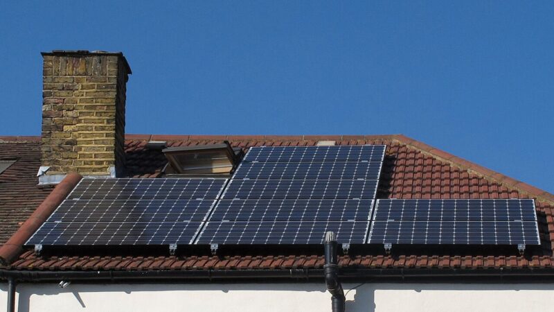 Yenilenebilir Enerji: Güneş Paneli Sistemi Nasıl Kurulur?