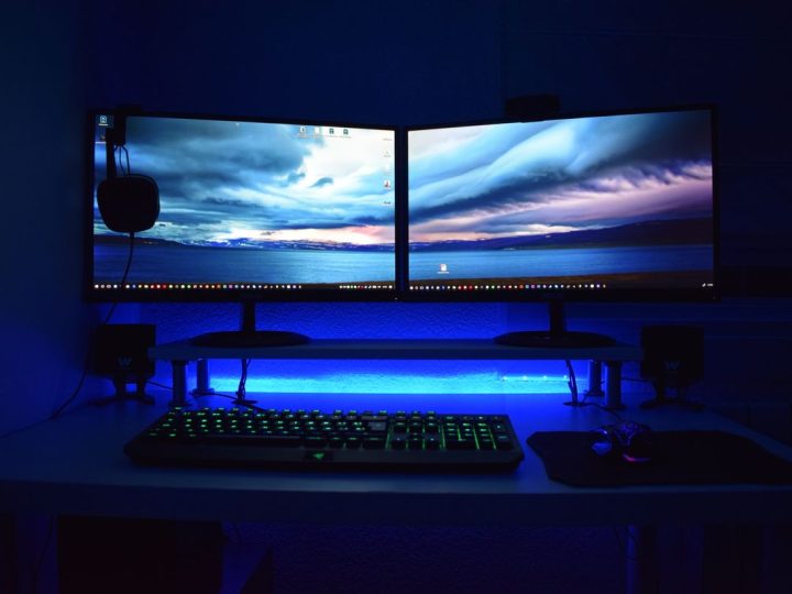 Monitör Nedir? Özellikleri ve Tarihî Gelişimi