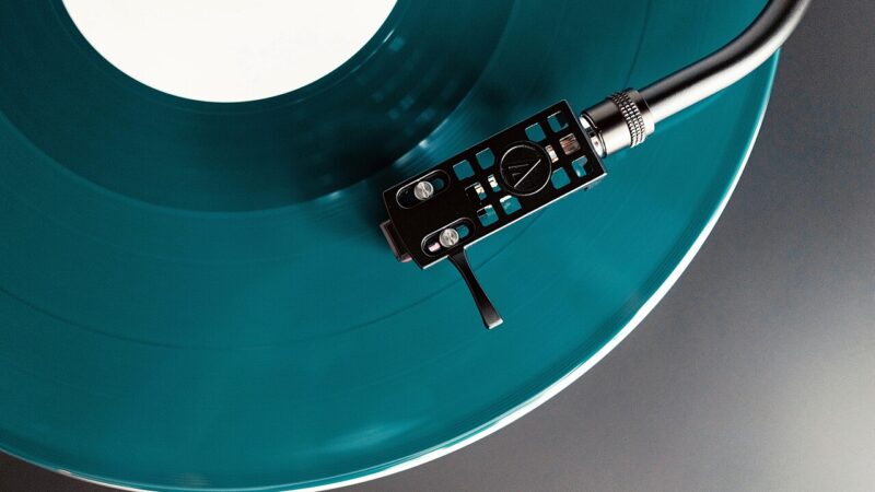 Pikap ve HiFi Müzik Sistemi: Analog Sesin Keyfi