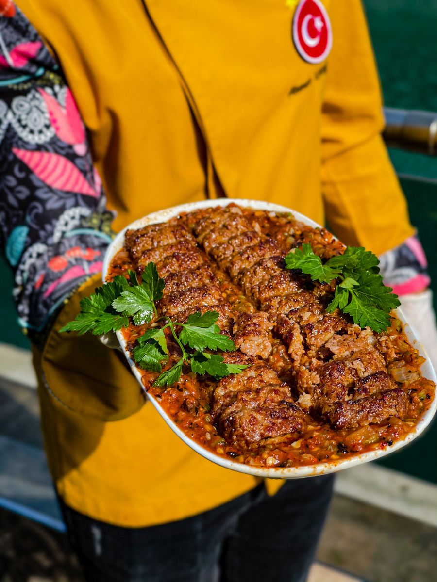 sarımsaklı köfte domates sos