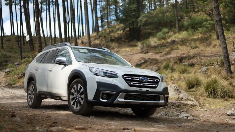 Subaru Outback: Her Yolda Guven Veren Dort Cekerli Yol Arkadasi