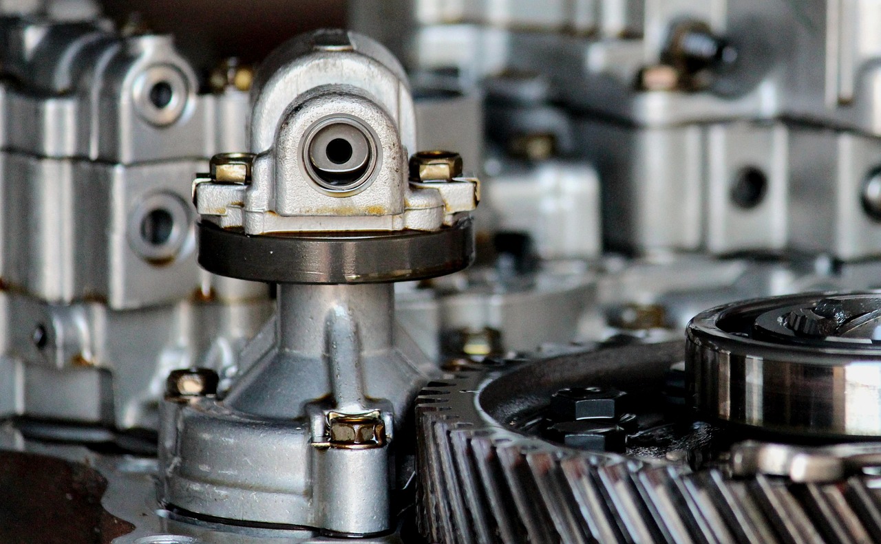 Supap lastiklerinin yer aldığı motor üst bölümü detayı