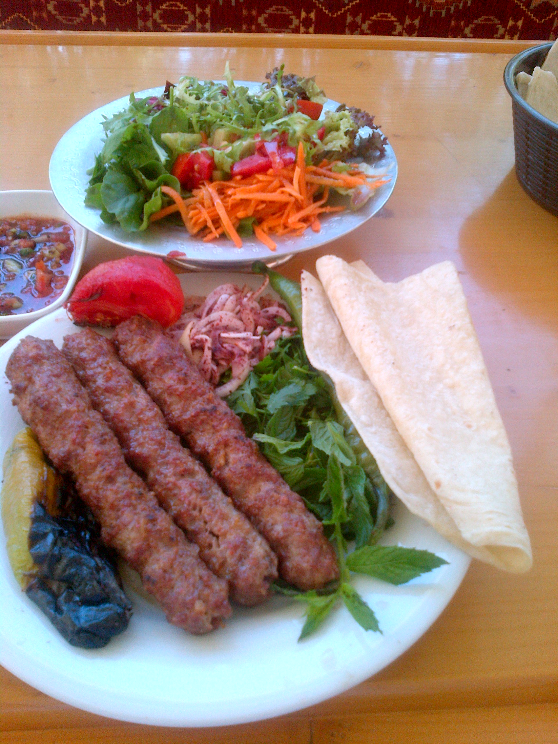Mangalda ezmeli kebap