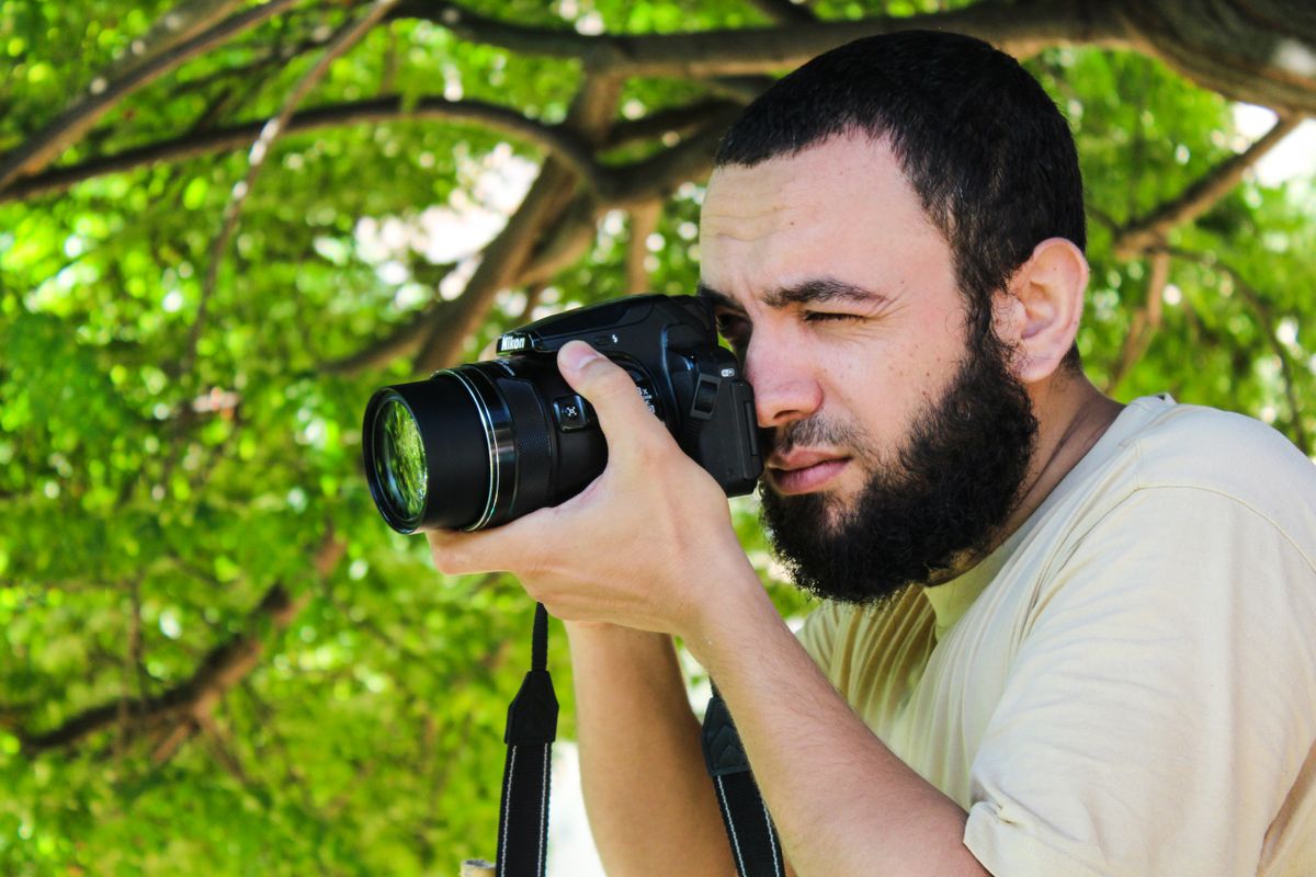 Doğada anları yakalayan tutkulu bir fotoğrafçı