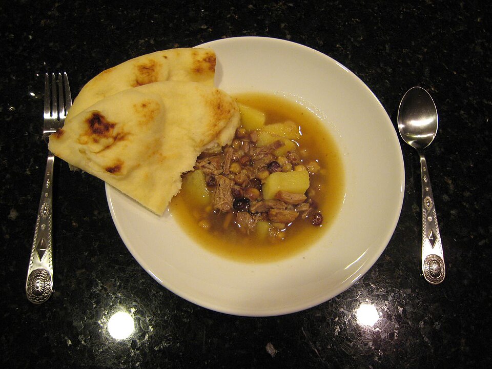 Patatesli et kavurma