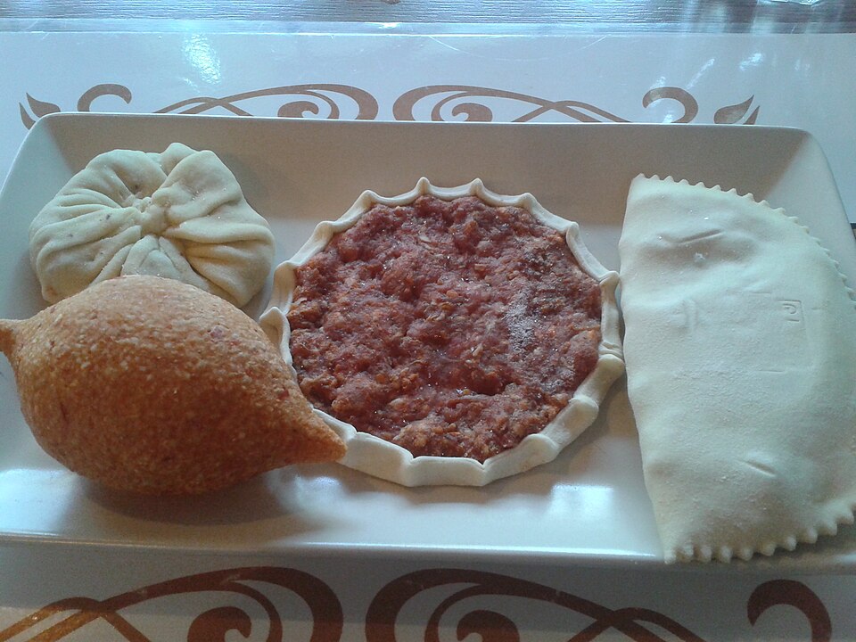 Yumurtaya bulanıp kızartılmış köfte