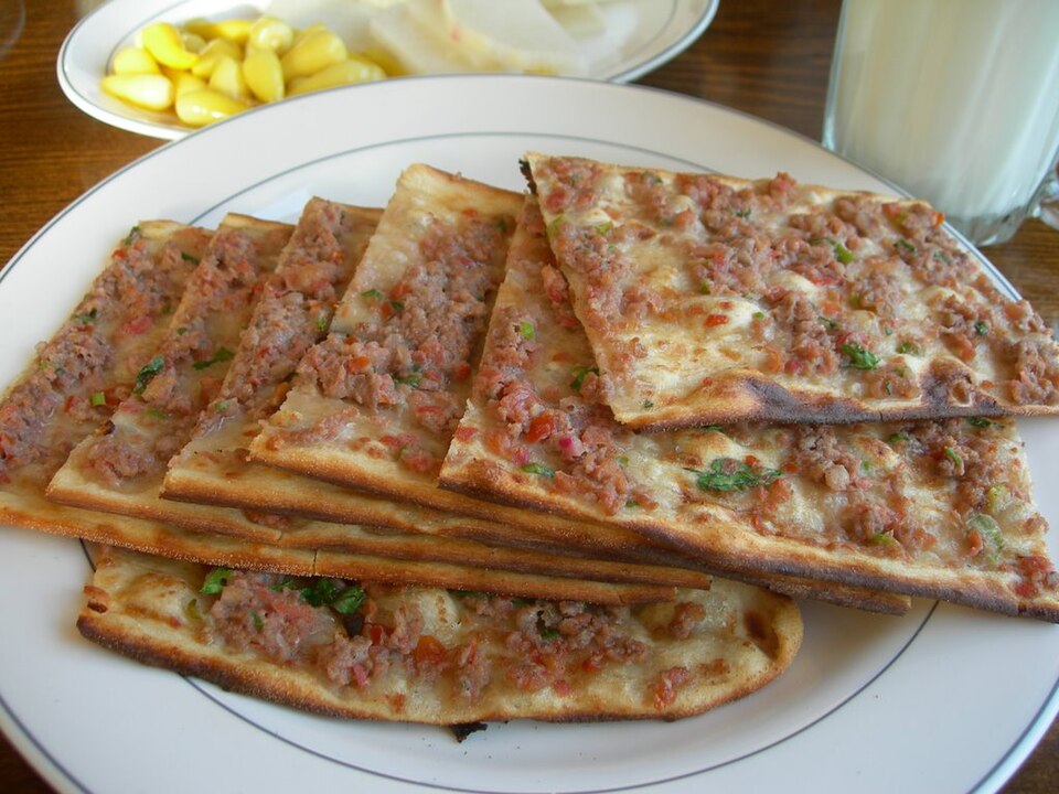 Kastamonu Daday yöresine özgü etli ekmek