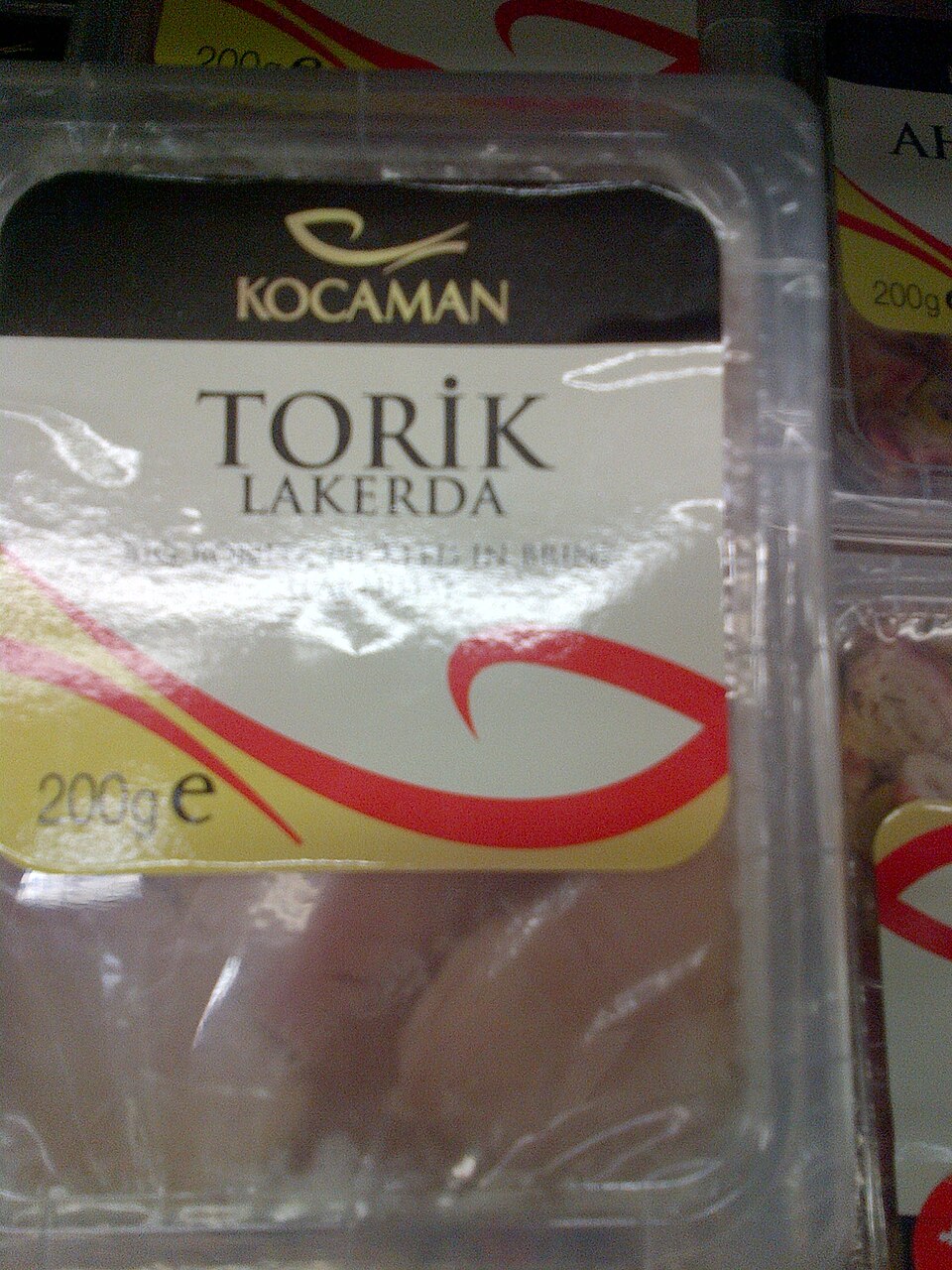 Dilimlenmiş lakerda balığı