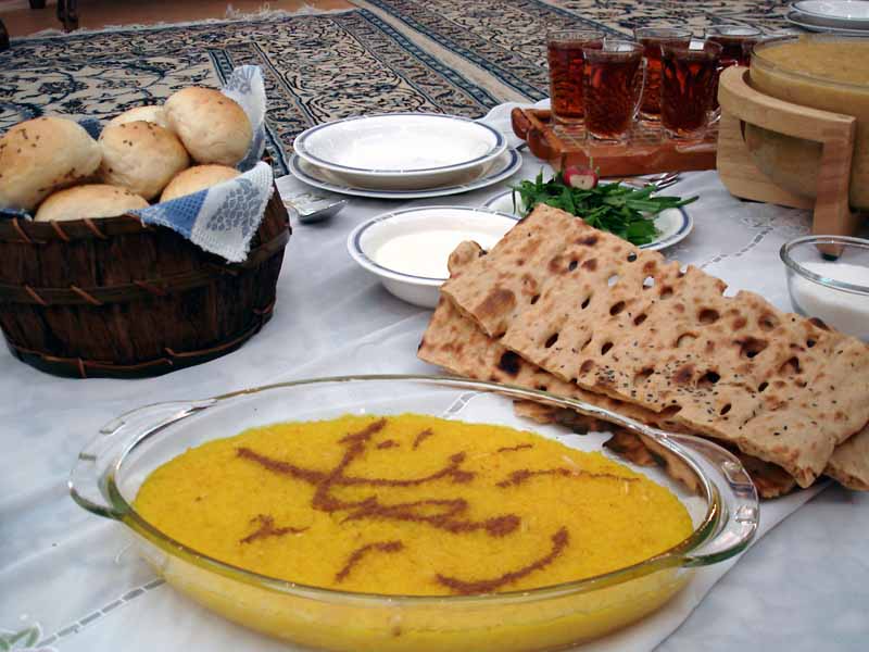 Tereyağlı safranlı pirinç