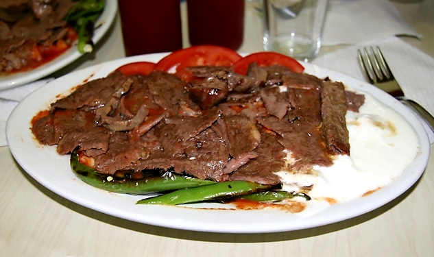 Geleneksel tirit kebabı