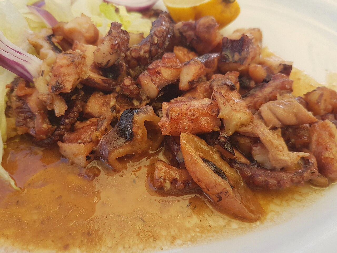 Ahtapot yahni