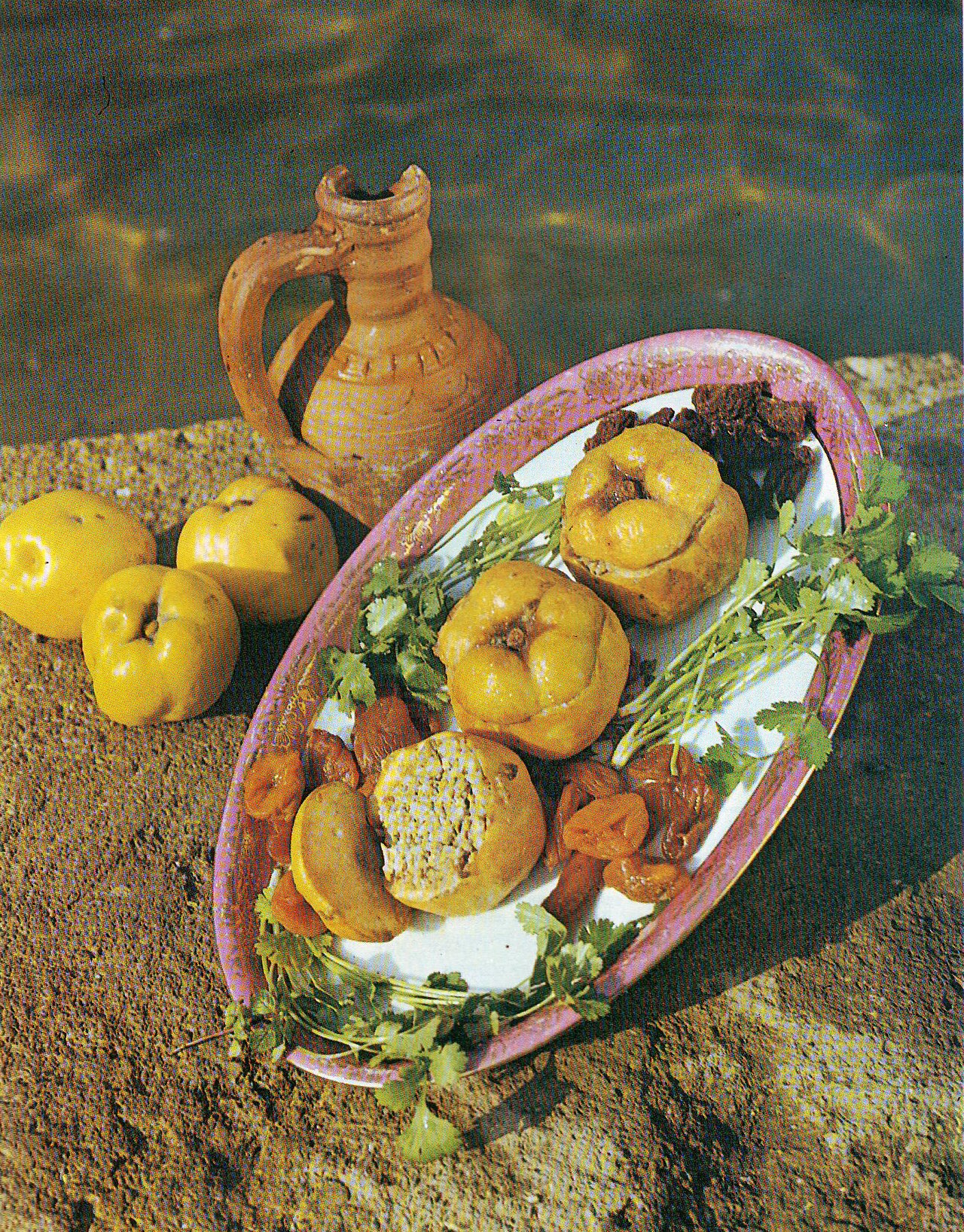 Etli ayva dolması