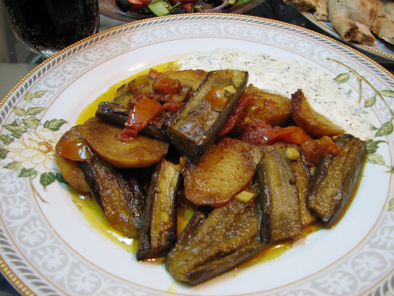 Yoğurtlu borani