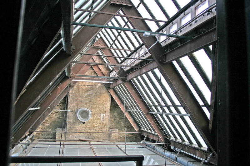 Cati penceresi (skylight)
