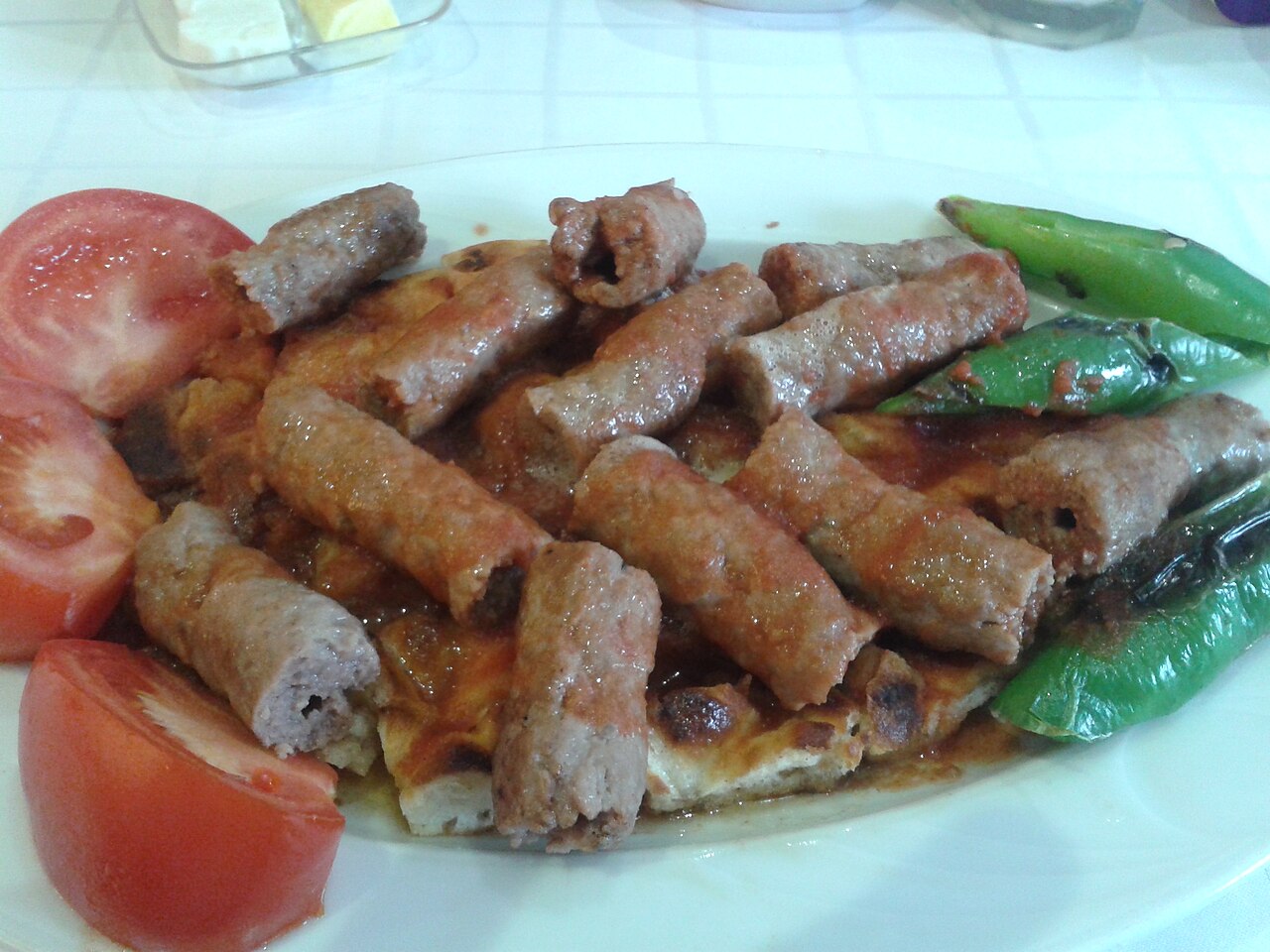 Çerkezmüsellim pabuç köfte