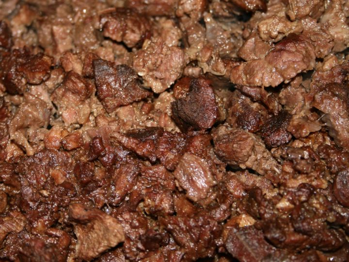 Ciğceli Kavurma Tarifi: Kocaeli’nin Kaymaklı Et Kavurması