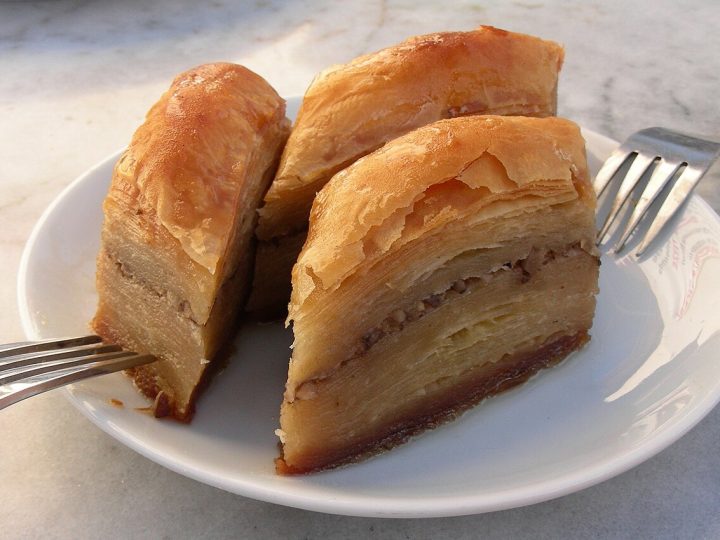 Muğla Usulü Ev Baklavası Tarifi