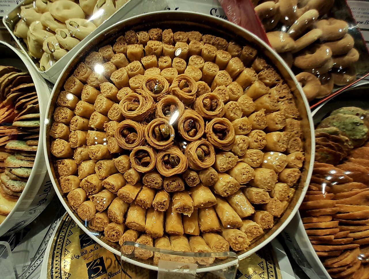 Dilimlenmiş baklava