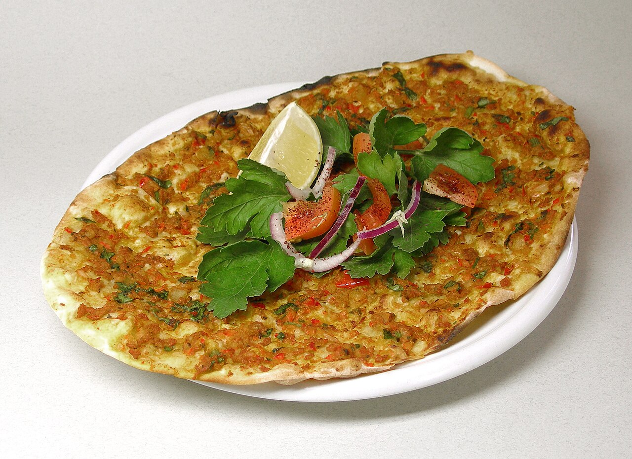 Küçük boy fındık lahmacun
