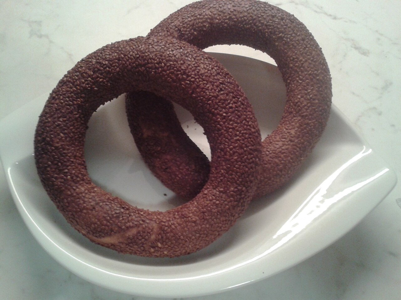 Fırından çıkmış çıtır simit