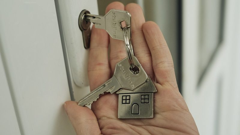 Kilit ve Kapı Kolu Tamiri: Göbek Değişimi ve Bakım