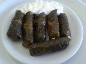 Zeytinyağlı kara lahana sarması