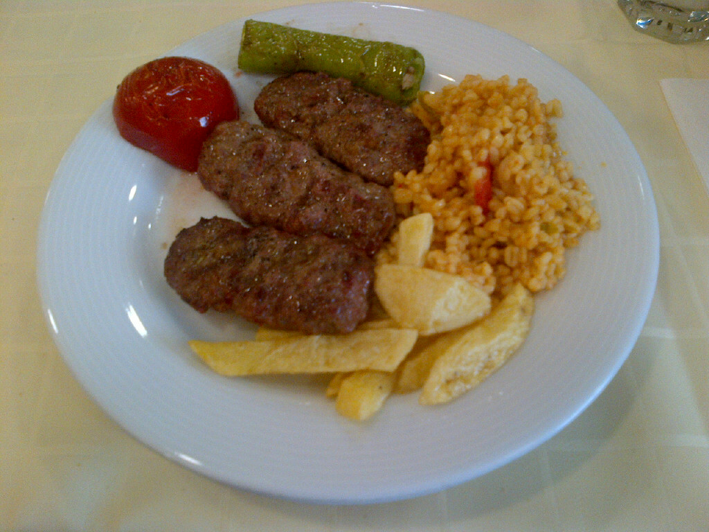 Mazaklı bulgur köftesi