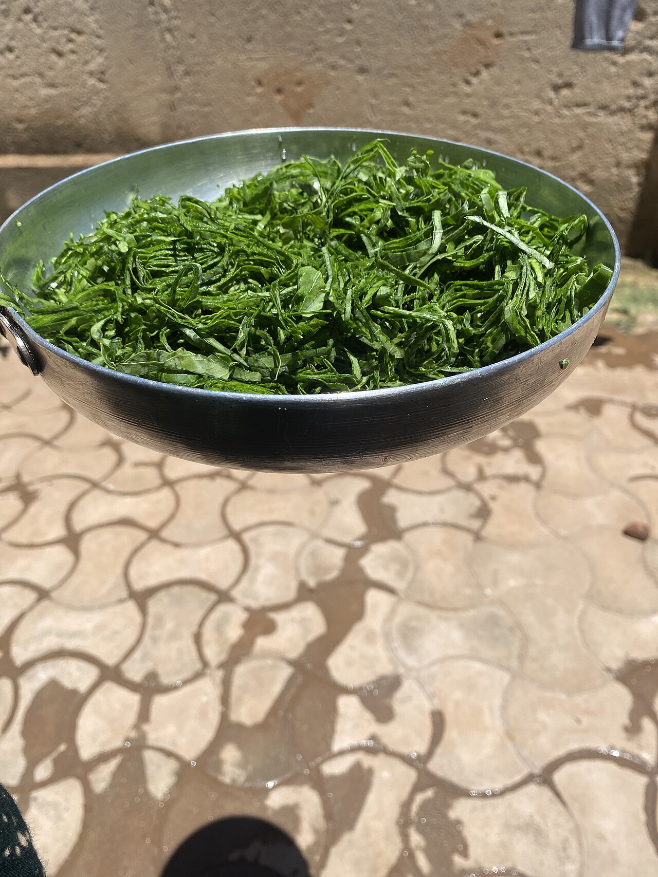 Yeşil ot kavurması