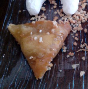 Tokat samsa tatlısı