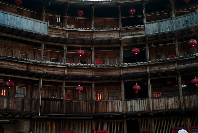 Fujian Tulou daire planli toprak evi (Cin)