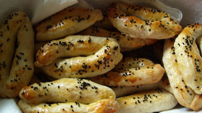 Evde Çörek Nasıl Yapılır? Yumuşacık Çörek Rehberi