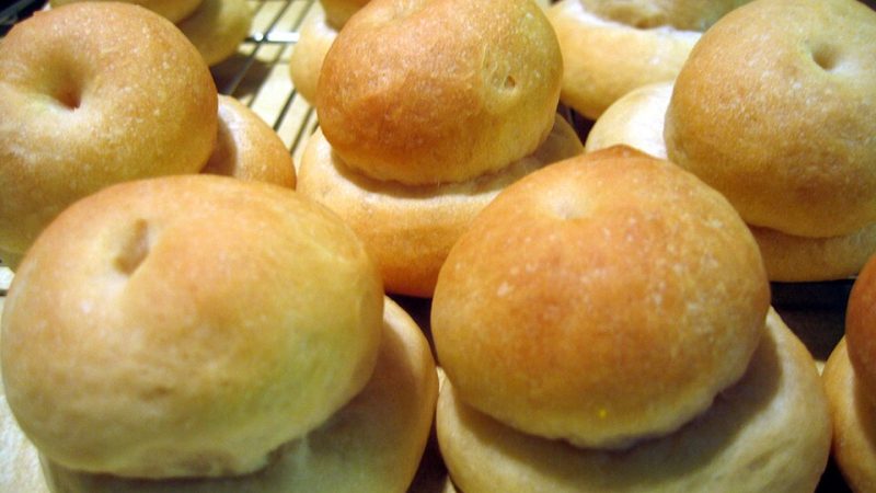 Mayalı Çörek Tarifi: Klasik ve Tel Tel Yumuşak Çörek