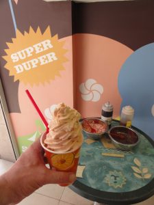Frozen yogurt