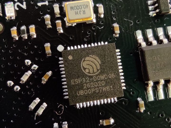 Telefonu Algılayınca Kendiliğinden Açılan Yakınlık Kilidi — ESP32 BLE ile